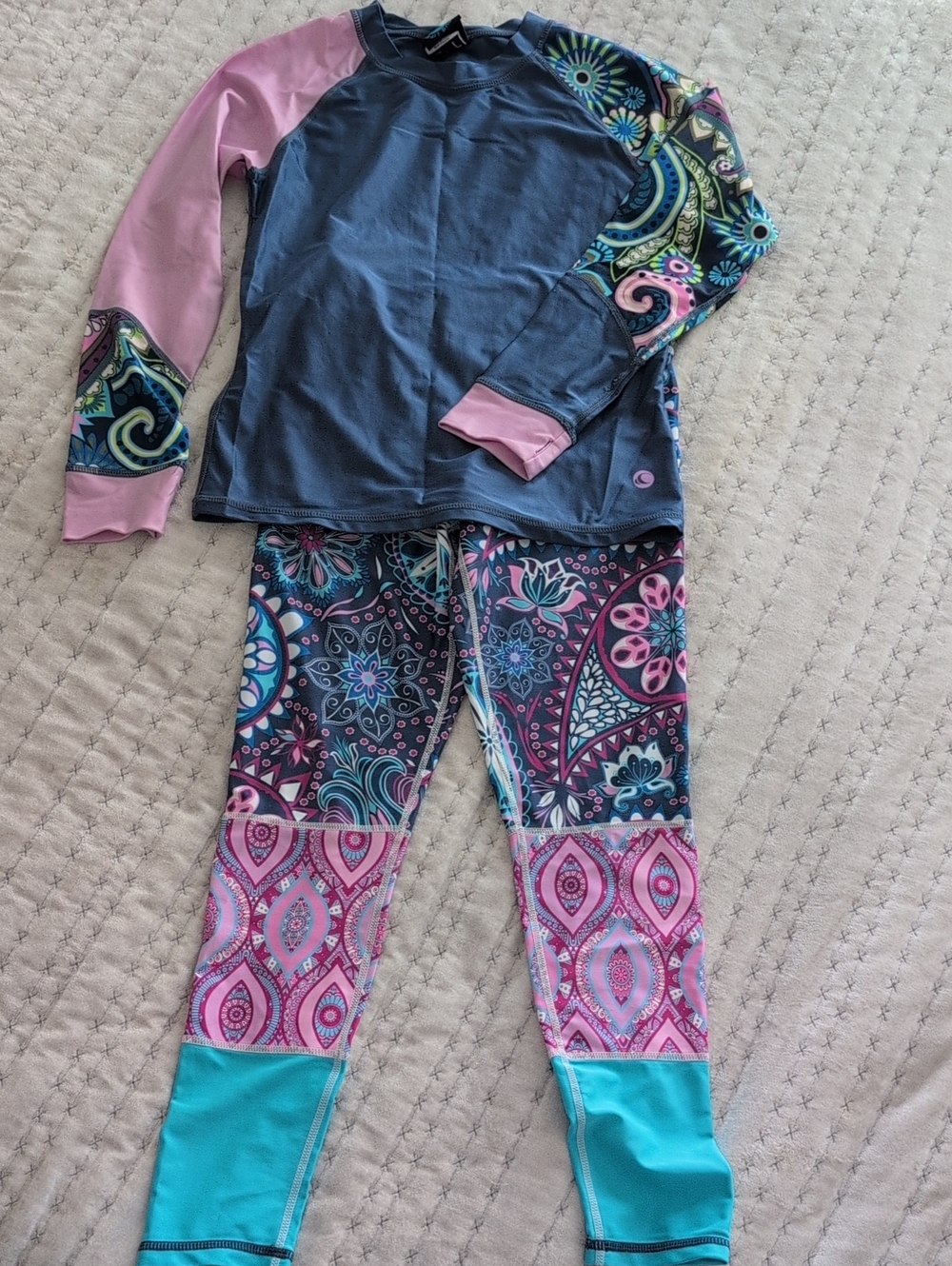 Waeg Life Girls Rashguard And Leggings Swim Set - Size L (10-12)